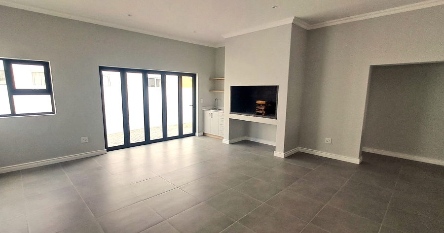 3 Bedroom Property for Sale in Shelley Point Western Cape